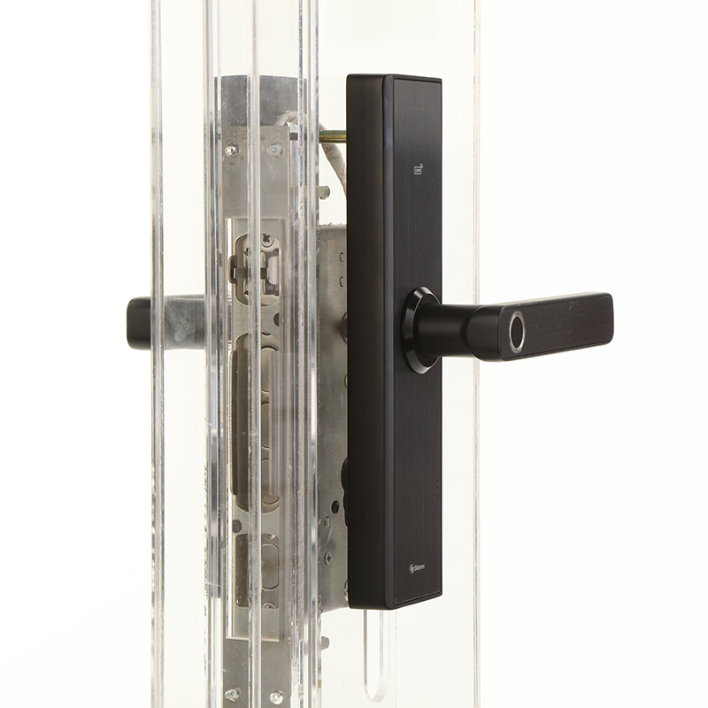 New Security Smart Door Lock，use fingerprint ,password,card to unlock