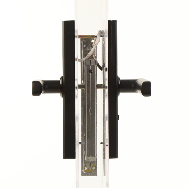 New Security Smart Door Lock，use fingerprint ,password,card to unlock